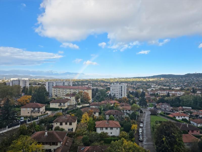 Appartement - 76 m² - 3 pièces