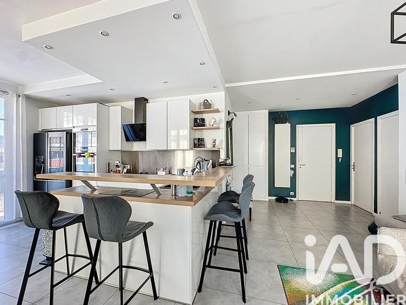 Appartement - 83 m² - 4 pièces