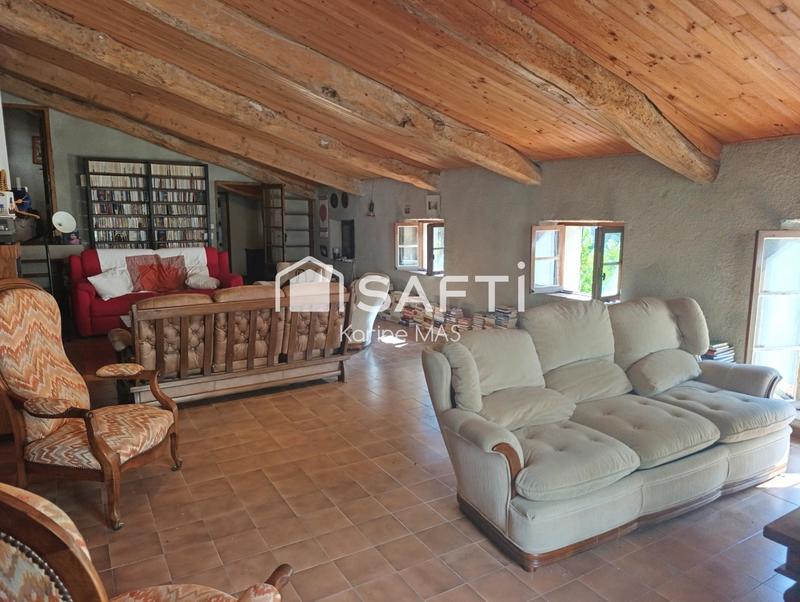 Maison - 259 m² - 10 pièces