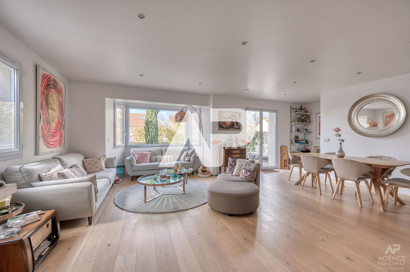 Maison - 175 m² - 5 pièces