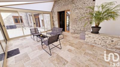 Maison - 215 m² - 7 pièces