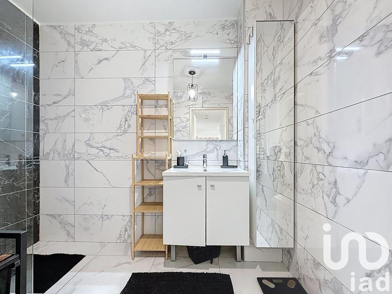 Appartement - 83 m² - 4 pièces