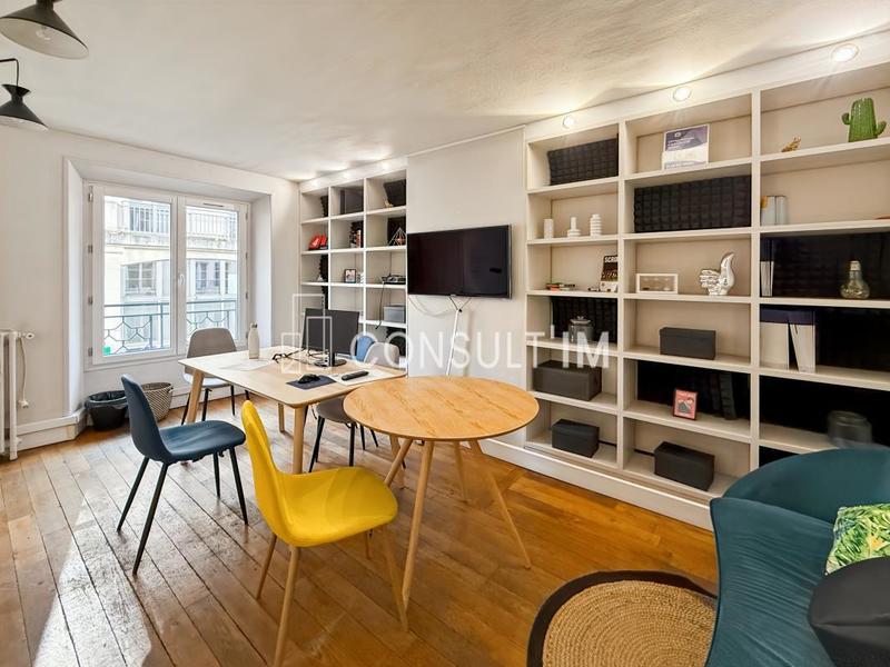 Bureau - 82 m² - 3 pièces