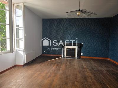 Maison de maîtres - 250 m² - 7 pièces