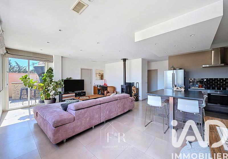 Maison - 200 m² - 4 pièces