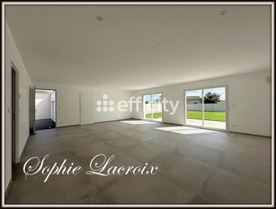 Maison - 111 m² - 4 pièces