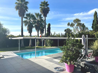 Maison contemporaine - 218 m² - 6 pièces