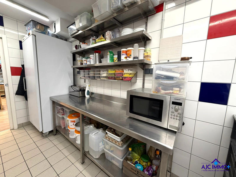 Fonds de commerce - Magasins - 35 m²