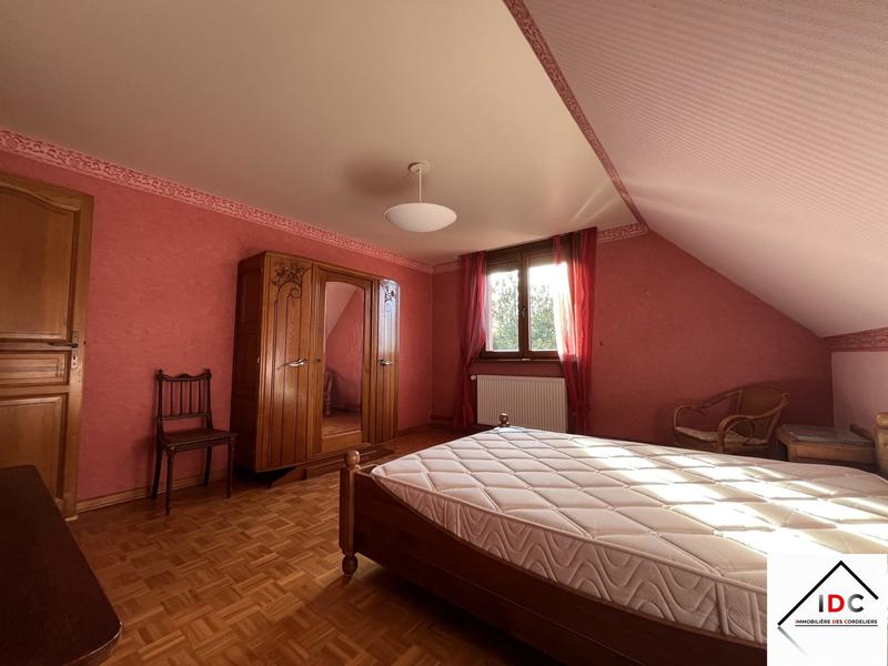 Maison - 130 m² - 5 pièces