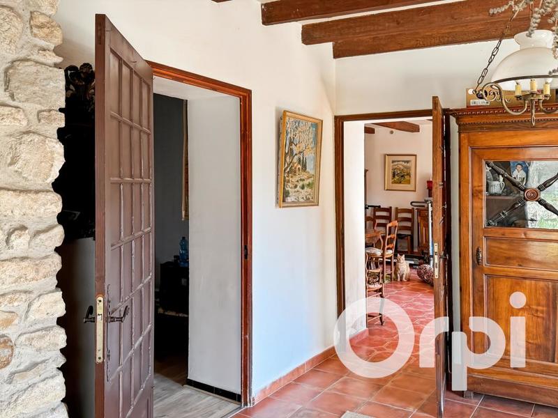 Mas - 270 m² - 8 pièces