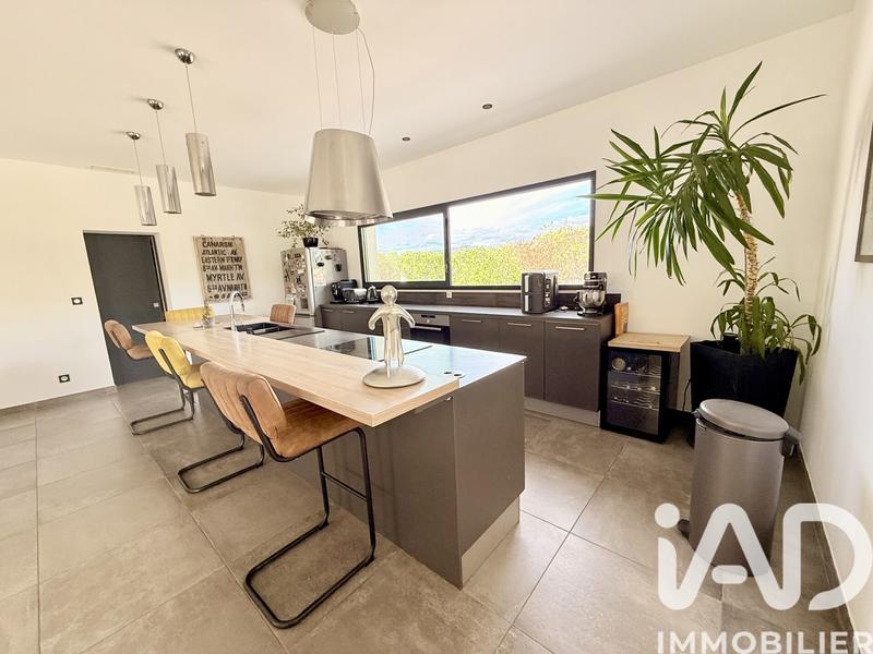 Maison - 135 m² - 4 pièces