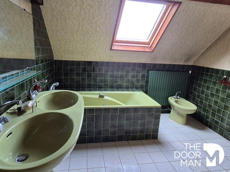 Maison - 294 m² - 8 pièces