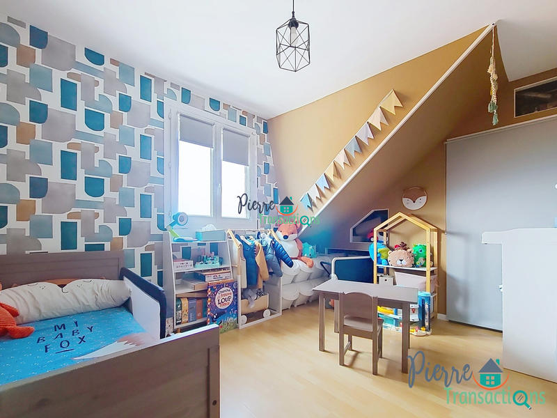 Maison - 112 m² - 7 pièces