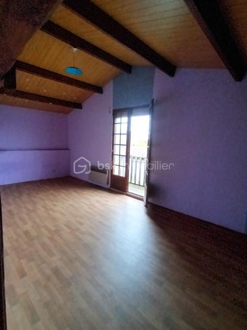 Corps de ferme - 379 m² - 14 pièces