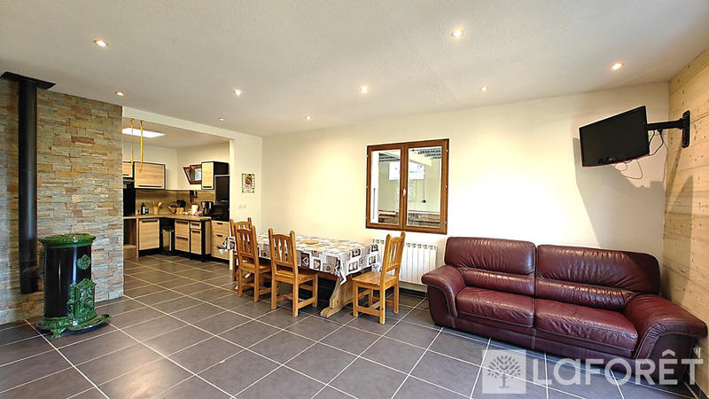 Maison - 149 m² - 6 pièces