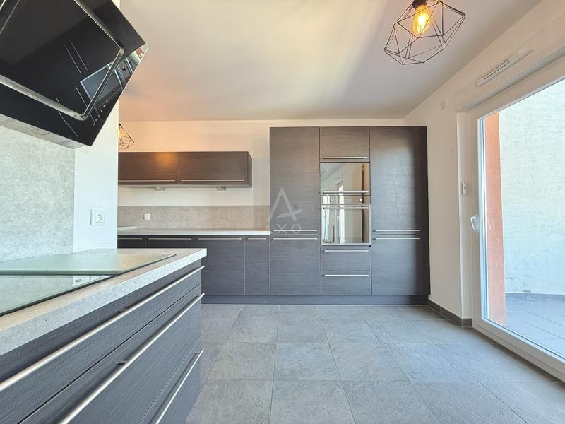 Appartement - 91 m² - 4 pièces