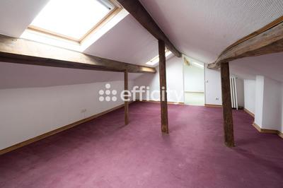 Appartement - 100 m² - 5 pièces