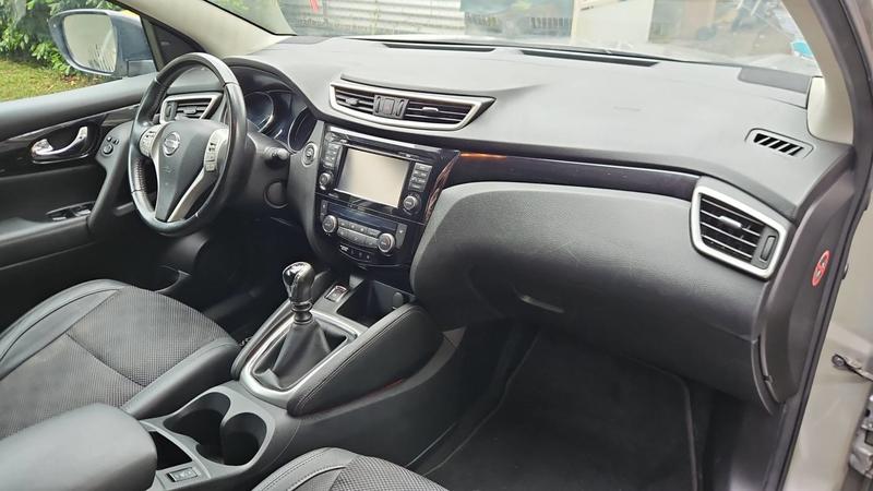 Nissan Qashqai 1.2 Dig-T 115 2wd Tekna