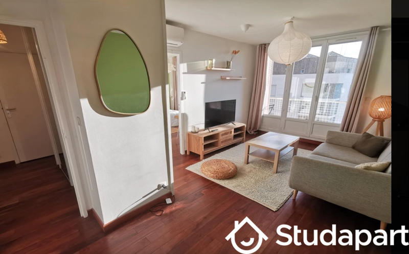 Chambre - 10 m² - 1 pièce