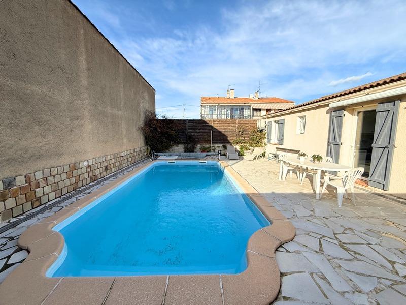 Maison - 95 m² - 5 pièces