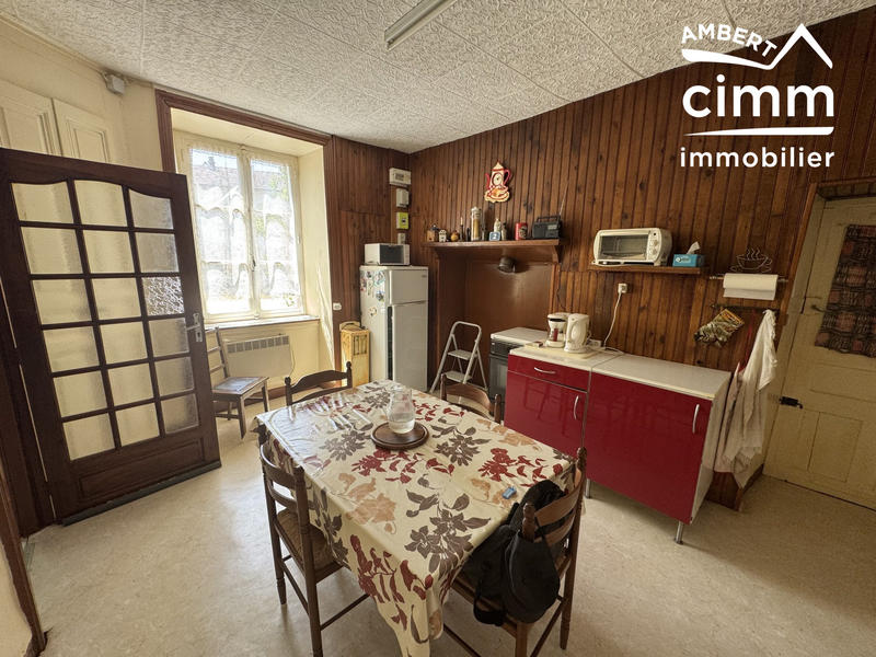 Maison - 131 m² - 13 pièces