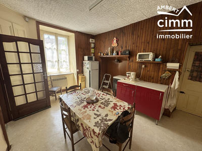 Maison - 131 m² - 13 pièces