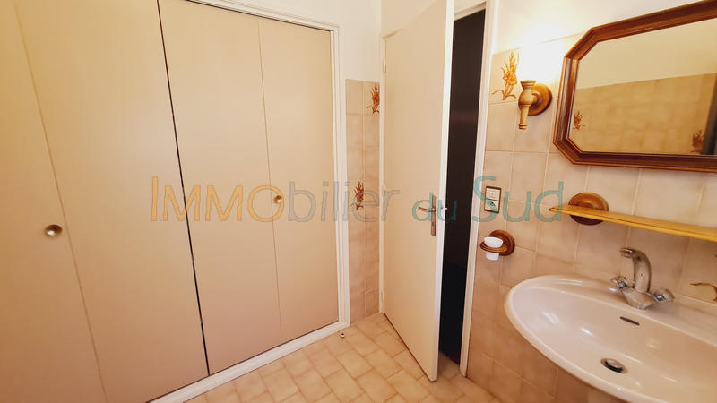 Maison - 220 m² - 8 pièces