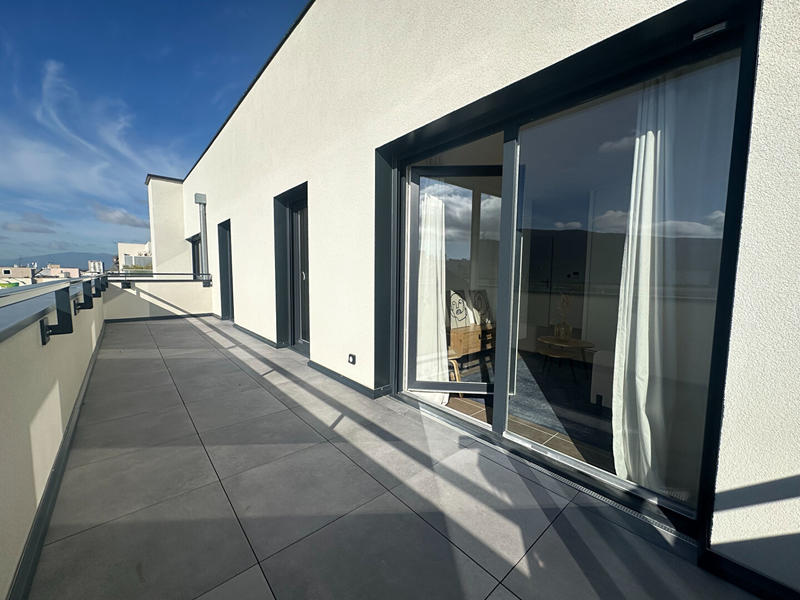 Appartement - 101 m² - 4 pièces