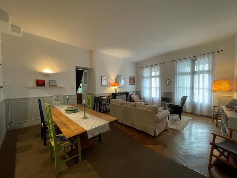 Appartement - 107 m² - 4 pièces