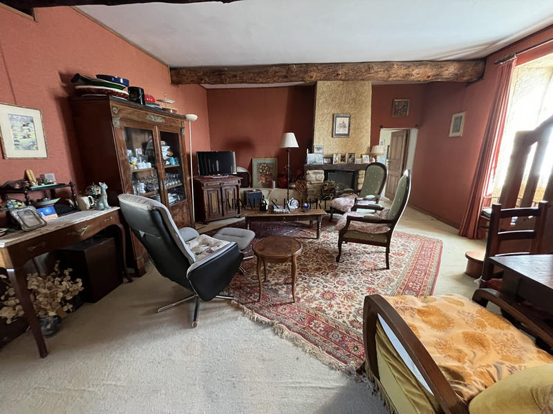 Maison ancienne - 190 m² - 7 pièces
