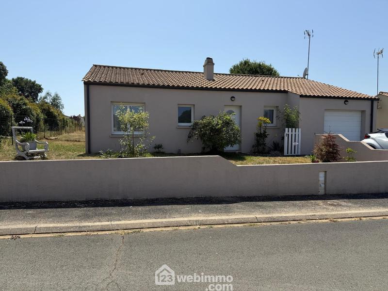 Maison - 92 m² - 4 pièces