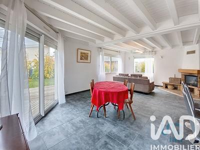 Maison - 117 m² - 5 pièces