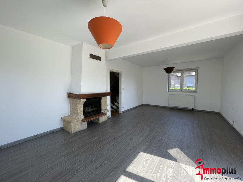 Maison - 102 m² - 5 pièces
