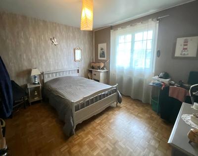 Maison - 157 m² - 6 pièces