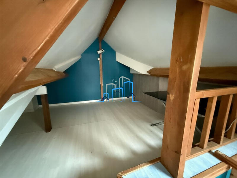 Maison - 94 m² - 5 pièces