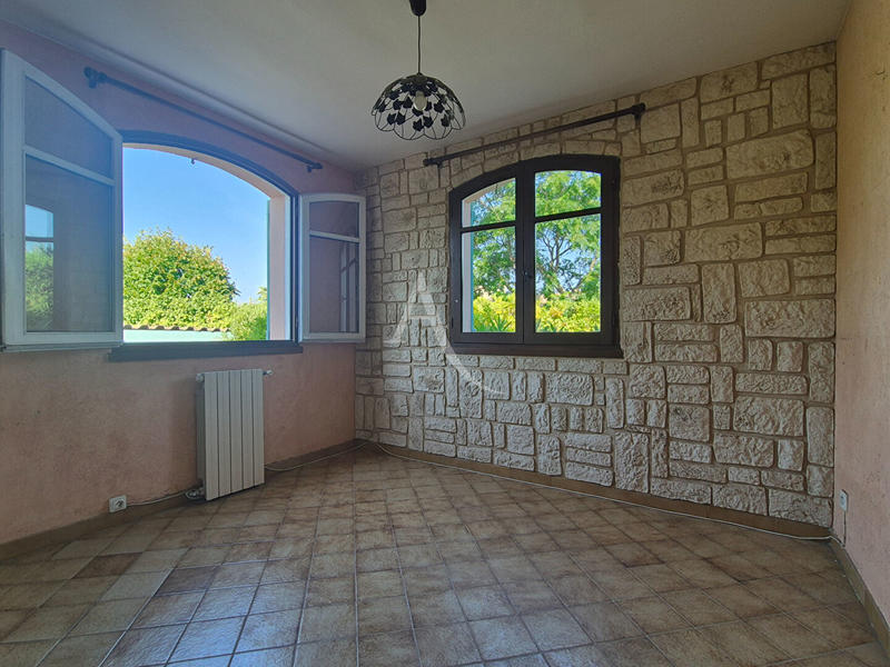 Maison - 170 m² - 6 pièces