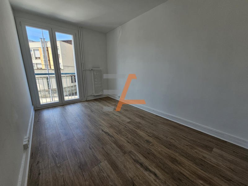 Appartement - 70 m² - 4 pièces