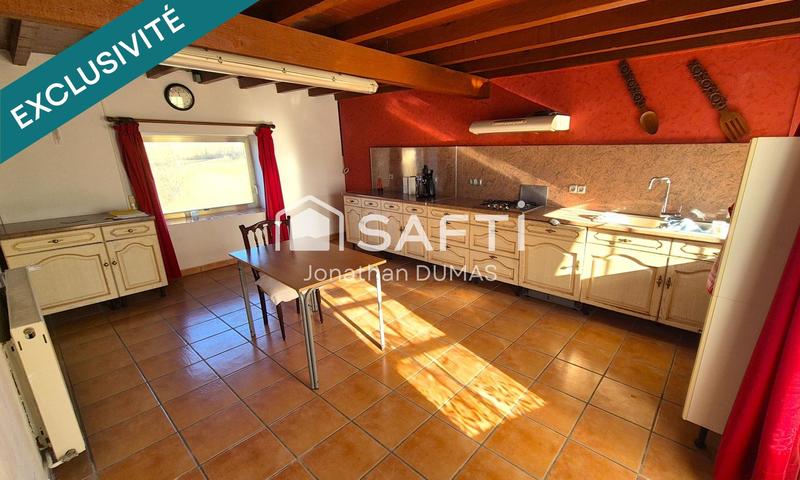 Maison - 195 m² - 12 pièces