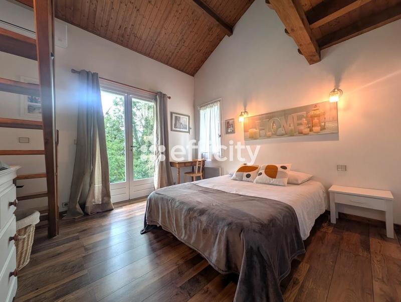 Villa - 290 m² - 5 pièces