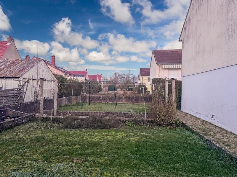 Maison - 86 m² - 4 pièces