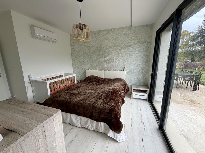 Maison contemporaine - 204 m² - 7 pièces