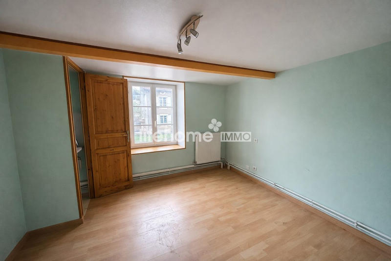 Maison - 104 m² - 5 pièces