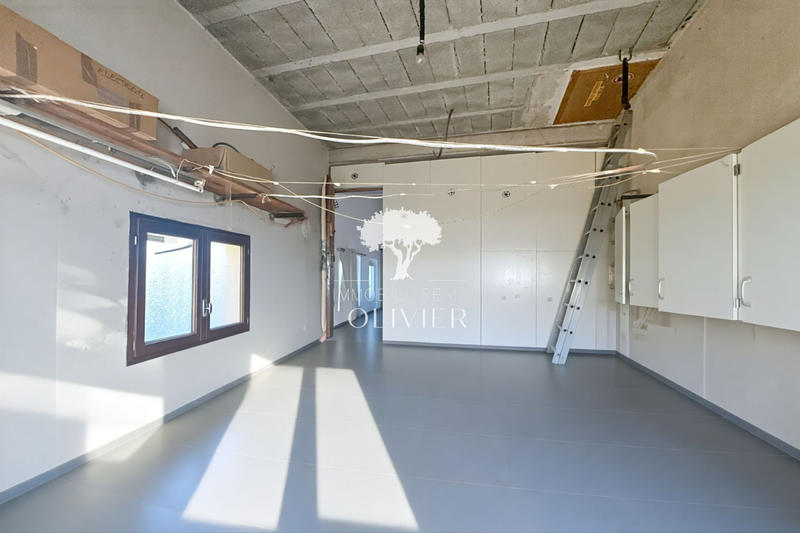 Maison de ville - 85 m² - 5 pièces