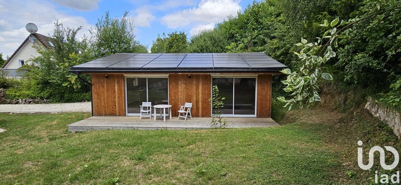 Maison - 243 m² - 9 pièces