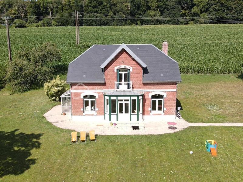 Maison de maîtres - 990 m² - 16 pièces