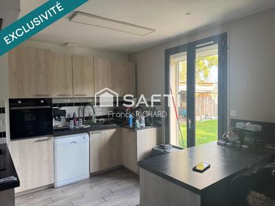 Maison - 95 m² - 4 pièces