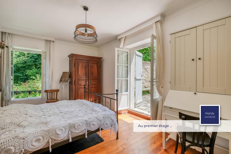 Maison ancienne - 221 m² - 9 pièces