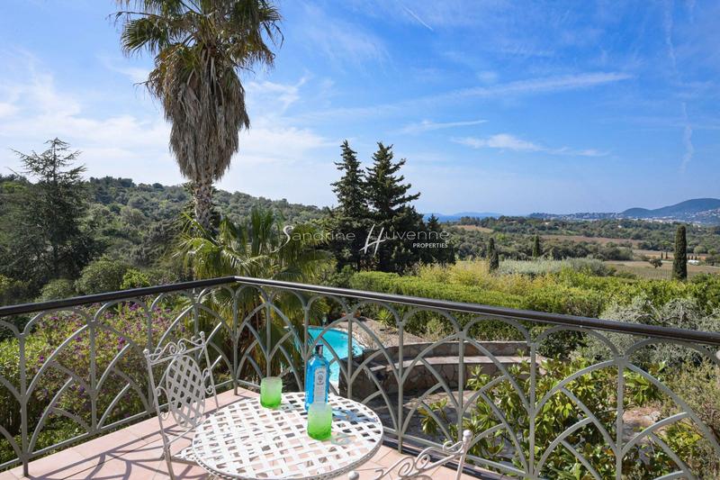 Villa - 180 m² - 7 pièces