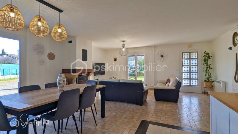 Maison - 150 m² - 7 pièces