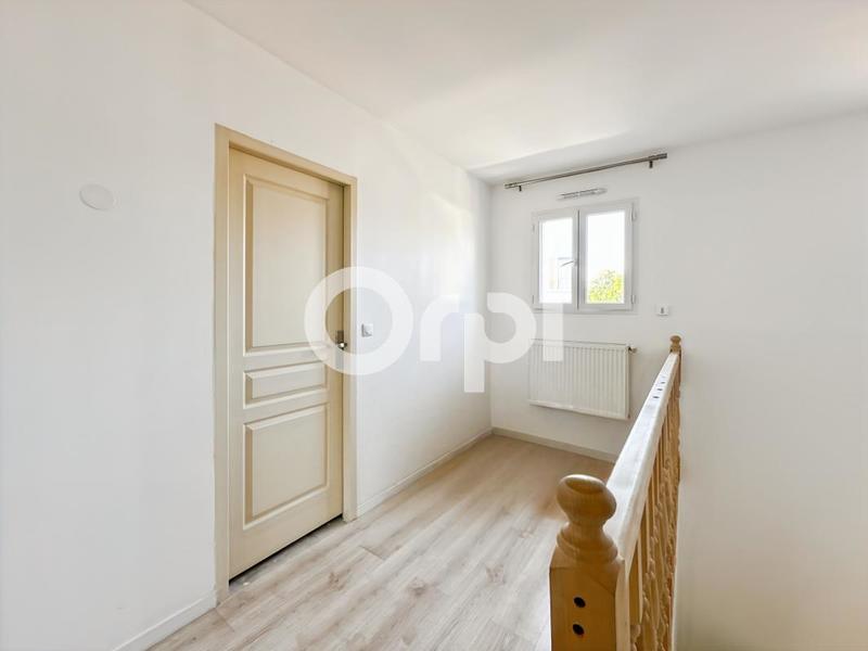 Maison - 186 m² - 7 pièces